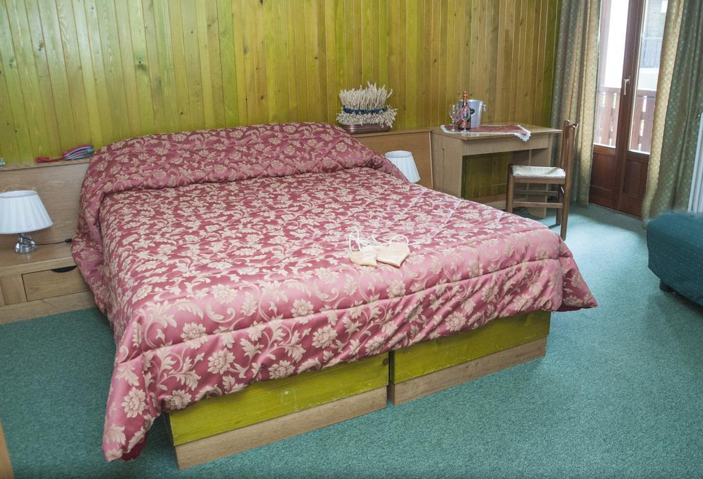 Hotel Vallee De Конье Номер фото